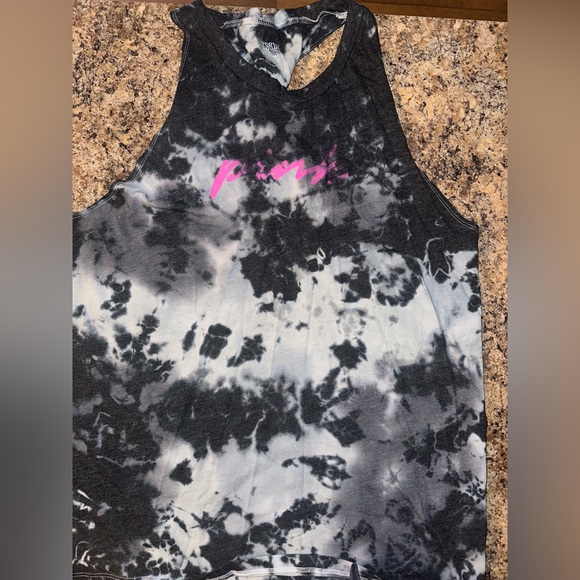 VS pink tank top - Picture 1 of 1